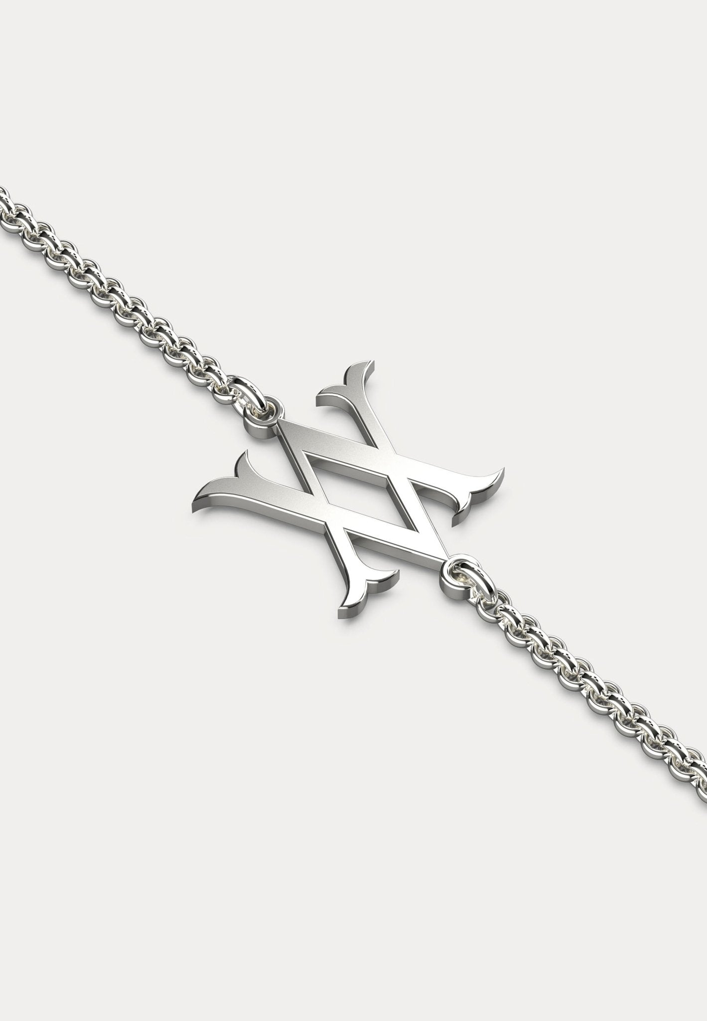 VV Sterling Silver Bracelet - Vēr Vīci | Online Store